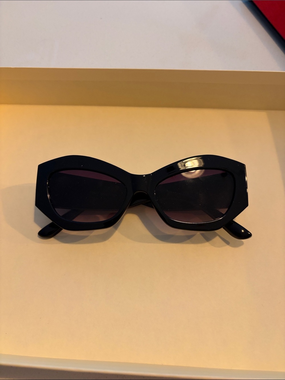 Black Cat-Eye Women's Sunglasses